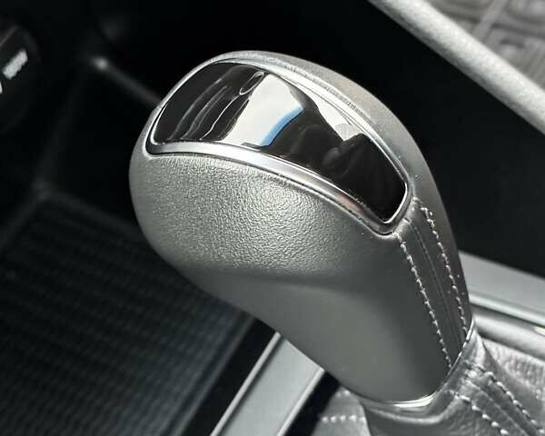 Серый Хендай Туксон, объемом двигателя 2 л и пробегом 32 тыс. км за 22800 $, фото 56 на Automoto.ua