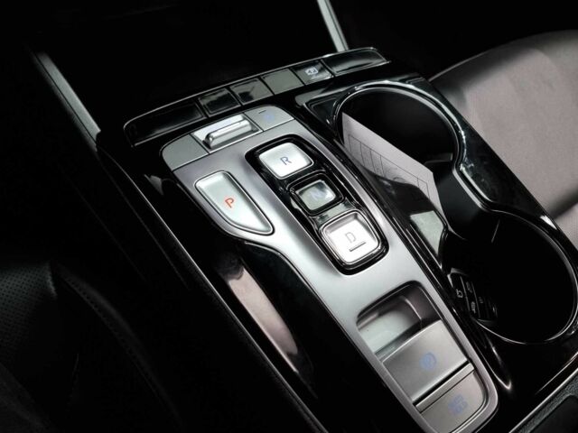 Серый Хендай Туксон, объемом двигателя 2 л и пробегом 97 тыс. км за 22700 $, фото 8 на Automoto.ua