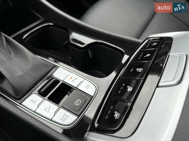 Серый Хендай Туксон, объемом двигателя 2 л и пробегом 36 тыс. км за 26850 $, фото 28 на Automoto.ua