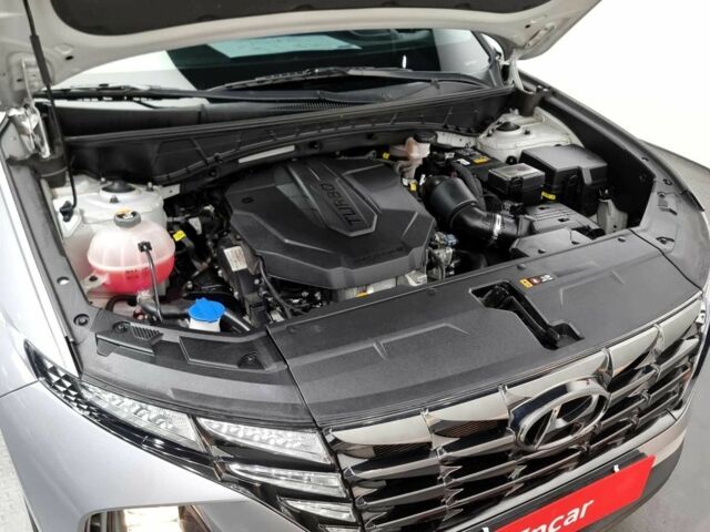 Серый Хендай Туксон, объемом двигателя 2 л и пробегом 97 тыс. км за 22700 $, фото 5 на Automoto.ua