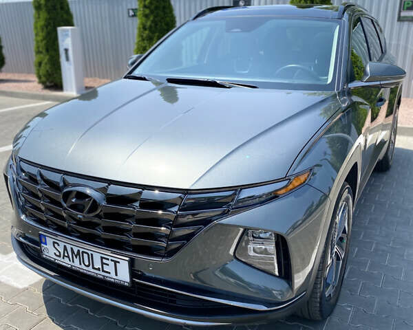 Серый Хендай Туксон, объемом двигателя 1.6 л и пробегом 28 тыс. км за 31999 $, фото 16 на Automoto.ua