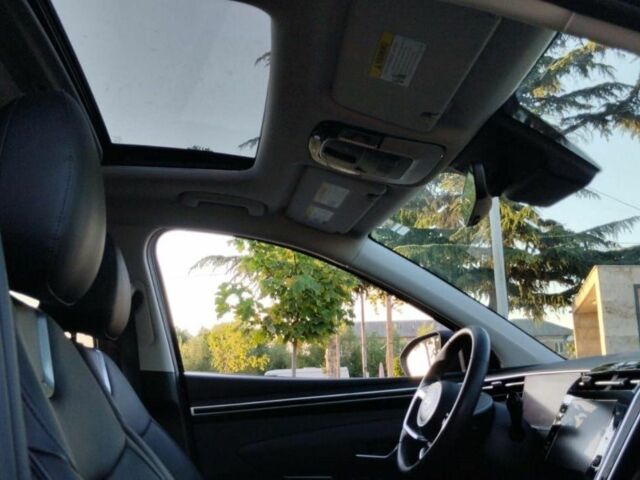 Серый Хендай Туксон, объемом двигателя 2 л и пробегом 62 тыс. км за 11500 $, фото 6 на Automoto.ua