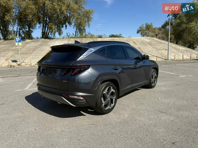 Серый Хендай Туксон, объемом двигателя 2 л и пробегом 52 тыс. км за 27499 $, фото 5 на Automoto.ua