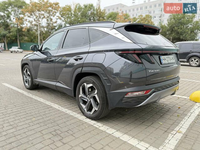 Серый Хендай Туксон, объемом двигателя 1.6 л и пробегом 58 тыс. км за 35999 $, фото 2 на Automoto.ua
