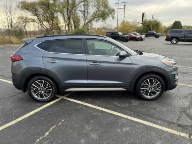 Серый Хендай Туксон, объемом двигателя 2.4 л и пробегом 22 тыс. км за 17300 $, фото 6 на Automoto.ua