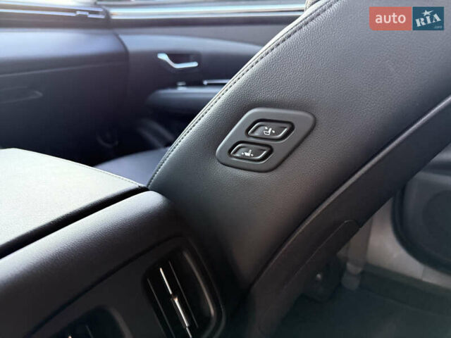 Хендай Туксон 2021 в Одессе на Automoto.ua Серый Хендай Туксон, объемом двигателя 2 л и пробегом 100 тыс. км за 30900 $, фото 31 на Automoto.ua