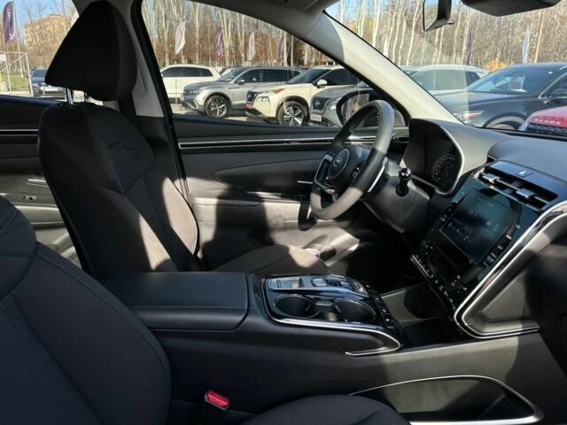 Сірий Хендай Туксон, об'ємом двигуна 1.6 л та пробігом 41 тис. км за 24600 $, фото 16 на Automoto.ua