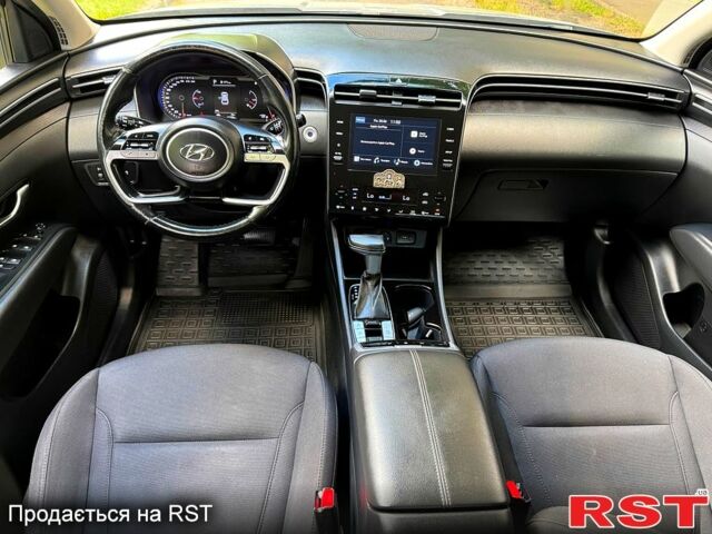 Серый Хендай Туксон, объемом двигателя 2 л и пробегом 58 тыс. км за 24900 $, фото 6 на Automoto.ua