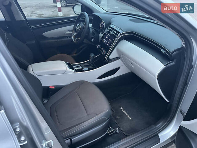 Сірий Хендай Туксон, об'ємом двигуна 2.5 л та пробігом 87 тис. км за 19500 $, фото 8 на Automoto.ua