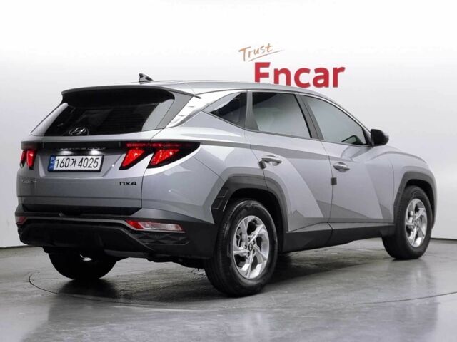 Серый Хендай Туксон, объемом двигателя 2 л и пробегом 97 тыс. км за 22700 $, фото 1 на Automoto.ua