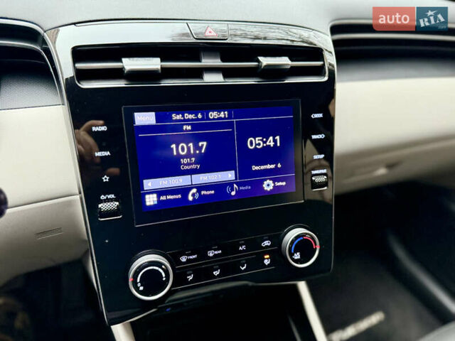 Сірий Хендай Туксон, об'ємом двигуна 2.5 л та пробігом 87 тис. км за 21000 $, фото 24 на Automoto.ua