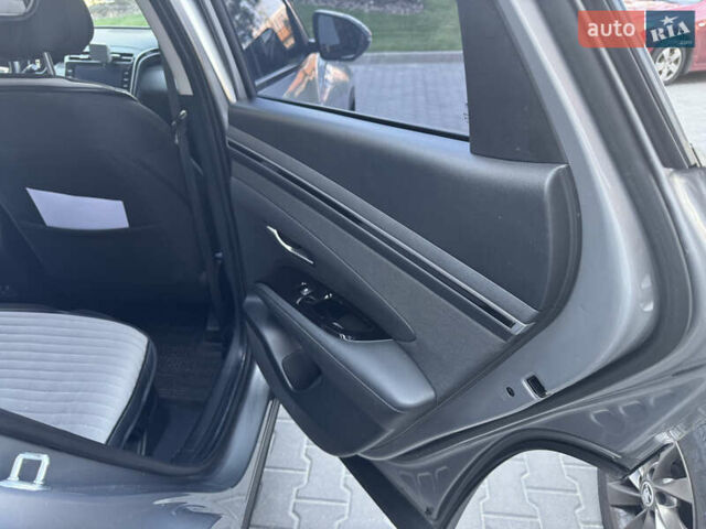 Сірий Хендай Туксон, об'ємом двигуна 1.6 л та пробігом 99 тис. км за 26500 $, фото 16 на Automoto.ua