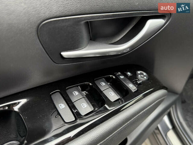 Серый Хендай Туксон, объемом двигателя 2 л и пробегом 36 тыс. км за 26850 $, фото 15 на Automoto.ua