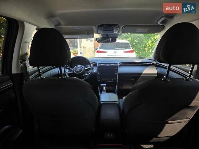 Серый Хендай Туксон, объемом двигателя 2 л и пробегом 70 тыс. км за 25600 $, фото 32 на Automoto.ua