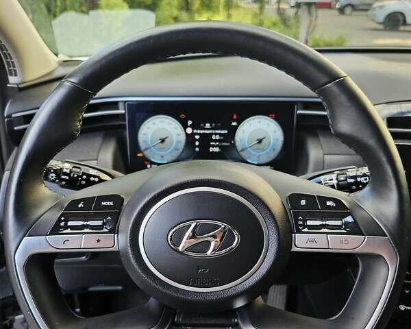 Серый Хендай Туксон, объемом двигателя 2 л и пробегом 46 тыс. км за 29000 $, фото 7 на Automoto.ua