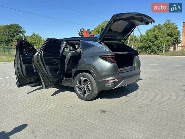 Серый Хендай Туксон, объемом двигателя 1.6 л и пробегом 67 тыс. км за 32000 $, фото 53 на Automoto.ua