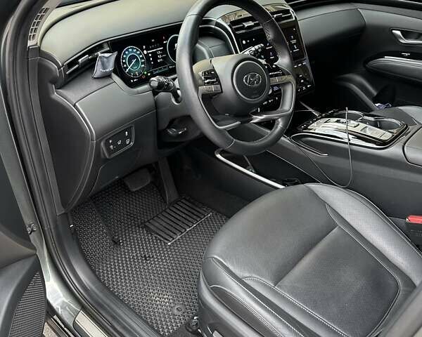 Серый Хендай Туксон, объемом двигателя 1.6 л и пробегом 51 тыс. км за 33500 $, фото 17 на Automoto.ua