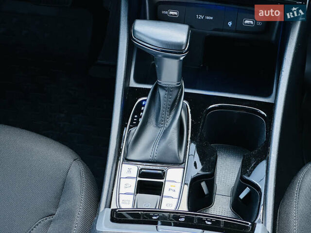 Хендай Туксон 2021 в Харькове на Automoto.ua Серый Хендай Туксон, объемом двигателя 2 л и пробегом 84 тыс. км за 24800 $, фото 39 на Automoto.ua