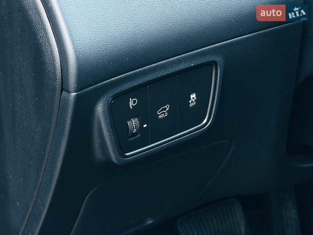 Хендай Туксон 2021 в Харькове на Automoto.ua Серый Хендай Туксон, объемом двигателя 2 л и пробегом 84 тыс. км за 24800 $, фото 21 на Automoto.ua