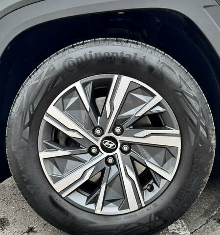 Серый Хендай Туксон, объемом двигателя 2 л и пробегом 102 тыс. км за 22500 $, фото 14 на Automoto.ua