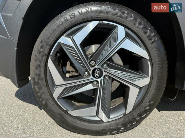 Серый Хендай Туксон, объемом двигателя 2 л и пробегом 52 тыс. км за 27499 $, фото 26 на Automoto.ua