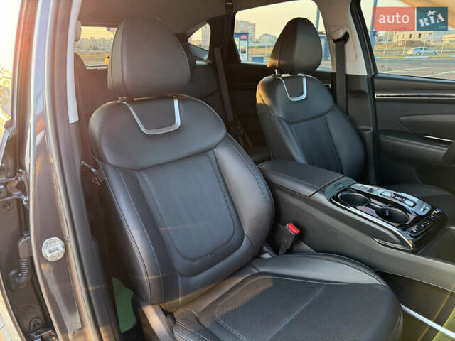 Хендай Туксон 2021 в Одессе на Automoto.ua Серый Хендай Туксон, объемом двигателя 2 л и пробегом 100 тыс. км за 30900 $, фото 62 на Automoto.ua