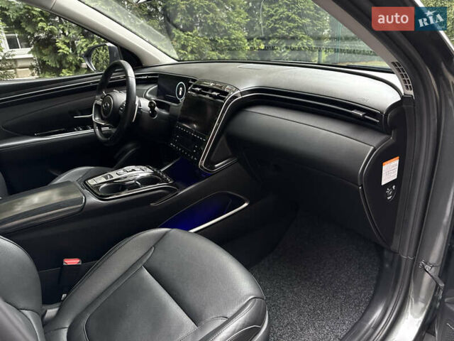 Сірий Хендай Туксон, об'ємом двигуна 1.6 л та пробігом 65 тис. км за 30990 $, фото 13 на Automoto.ua