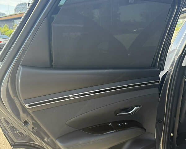 Серый Хендай Туксон, объемом двигателя 2 л и пробегом 52 тыс. км за 26999 $, фото 20 на Automoto.ua