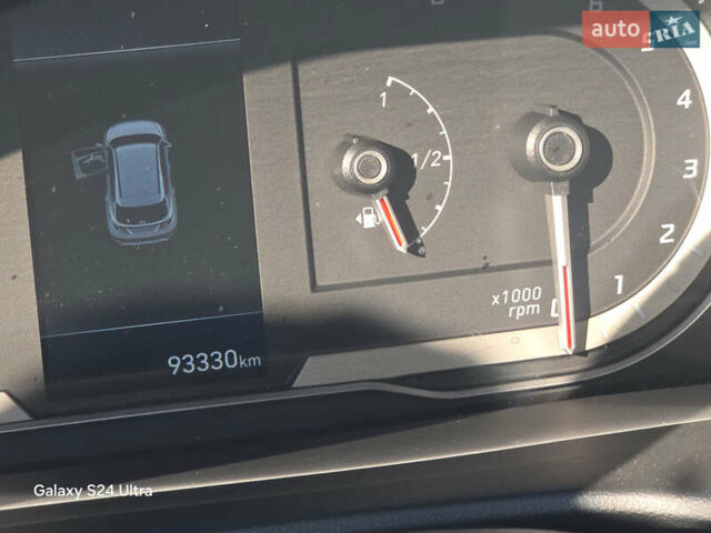 Серый Хендай Туксон, объемом двигателя 2 л и пробегом 94 тыс. км за 23694 $, фото 4 на Automoto.ua