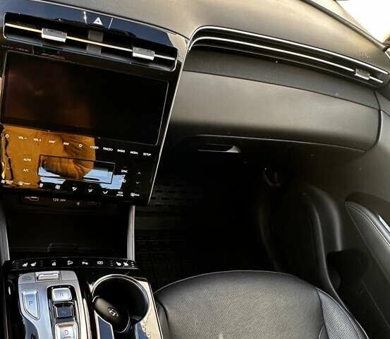 Серый Хендай Туксон, объемом двигателя 1.6 л и пробегом 65 тыс. км за 33500 $, фото 14 на Automoto.ua