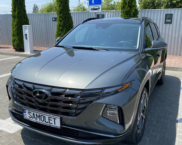 Серый Хендай Туксон, объемом двигателя 1.6 л и пробегом 28 тыс. км за 31999 $, фото 13 на Automoto.ua