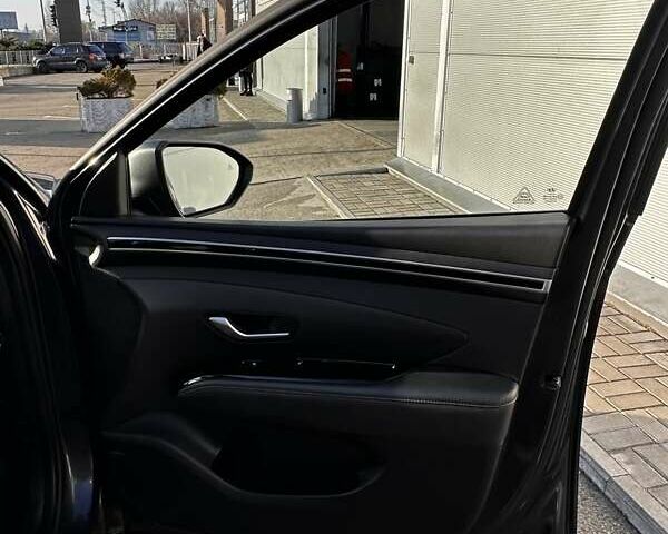 Серый Хендай Туксон, объемом двигателя 1.6 л и пробегом 65 тыс. км за 33500 $, фото 10 на Automoto.ua