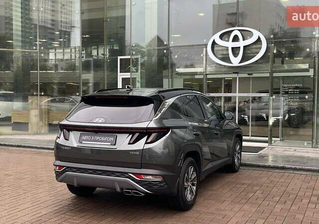 Серый Хендай Туксон, объемом двигателя 1.6 л и пробегом 100 тыс. км за 25295 $, фото 16 на Automoto.ua