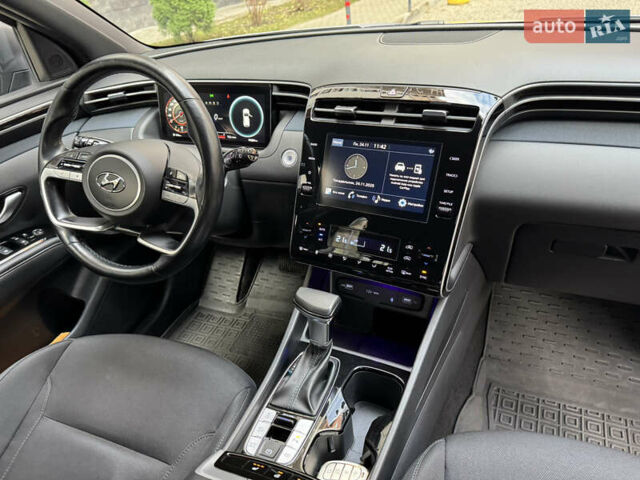 Сірий Хендай Туксон, об'ємом двигуна 2 л та пробігом 94 тис. км за 23500 $, фото 9 на Automoto.ua