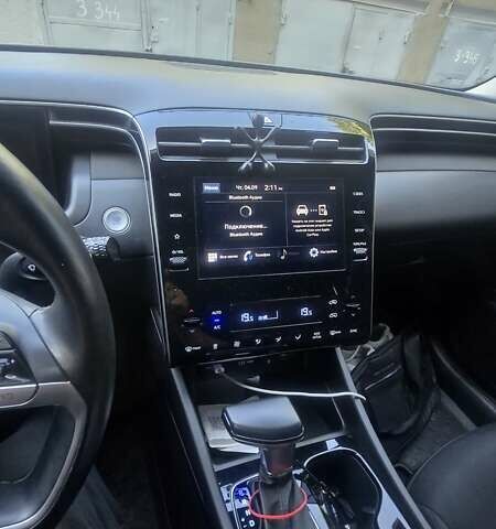 Серый Хендай Туксон, объемом двигателя 2 л и пробегом 42 тыс. км за 26000 $, фото 6 на Automoto.ua