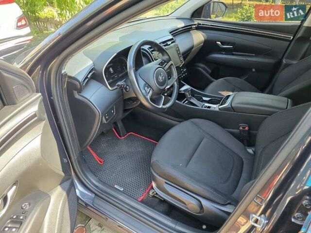 Серый Хендай Туксон, объемом двигателя 2 л и пробегом 70 тыс. км за 25600 $, фото 21 на Automoto.ua