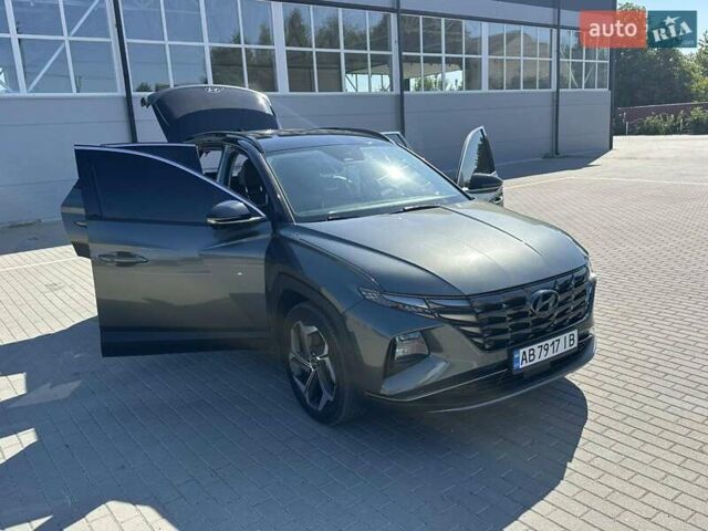 Серый Хендай Туксон, объемом двигателя 1.6 л и пробегом 67 тыс. км за 32000 $, фото 51 на Automoto.ua