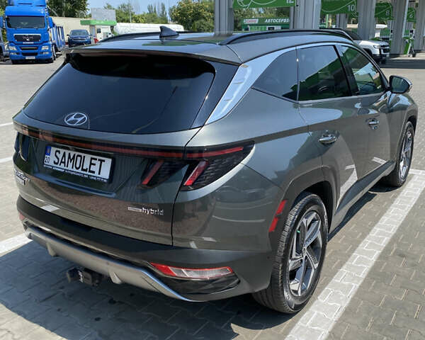 Серый Хендай Туксон, объемом двигателя 1.6 л и пробегом 28 тыс. км за 31999 $, фото 6 на Automoto.ua