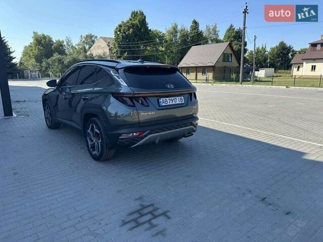 Серый Хендай Туксон, объемом двигателя 1.6 л и пробегом 67 тыс. км за 32000 $, фото 2 на Automoto.ua