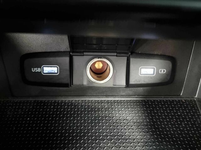 Серый Хендай Туксон, объемом двигателя 2 л и пробегом 97 тыс. км за 22700 $, фото 17 на Automoto.ua