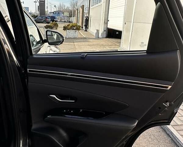 Серый Хендай Туксон, объемом двигателя 1.6 л и пробегом 65 тыс. км за 33500 $, фото 9 на Automoto.ua