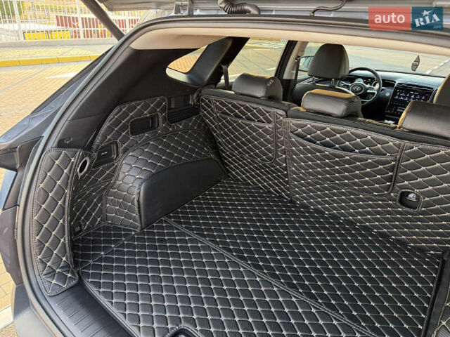 Хендай Туксон 2021 в Одессе на Automoto.ua Серый Хендай Туксон, объемом двигателя 2 л и пробегом 100 тыс. км за 30900 $, фото 18 на Automoto.ua