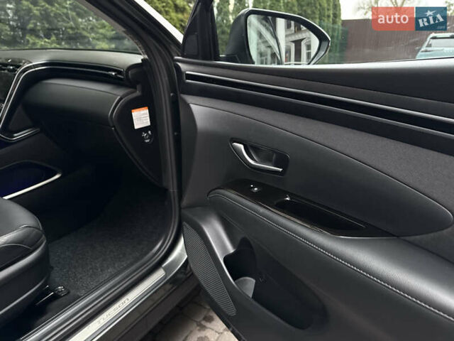 Сірий Хендай Туксон, об'ємом двигуна 1.6 л та пробігом 65 тис. км за 30990 $, фото 11 на Automoto.ua