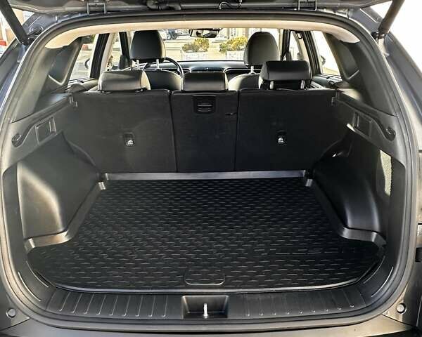 Серый Хендай Туксон, объемом двигателя 1.6 л и пробегом 65 тыс. км за 33500 $, фото 8 на Automoto.ua