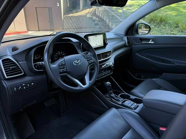 Хендай Туксон 2021 в Хмельницком на Automoto.ua Серый Хендай Туксон, объемом двигателя 2.4 л и пробегом 30 тыс. км за 12400 $, фото 9 на Automoto.ua