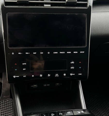 Хендай Туксон 2021 в Ровно на Automoto.ua Серый Хендай Туксон, объемом двигателя 1.98 л и пробегом 155 тыс. км за 26900 $, фото 25 на Automoto.ua