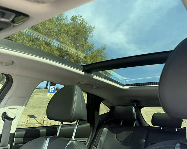 Серый Хендай Туксон, объемом двигателя 2 л и пробегом 52 тыс. км за 27499 $, фото 8 на Automoto.ua