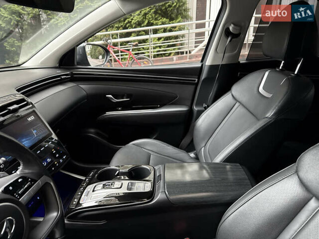 Сірий Хендай Туксон, об'ємом двигуна 1.6 л та пробігом 65 тис. км за 30990 $, фото 26 на Automoto.ua