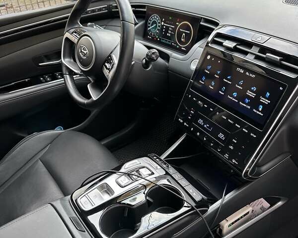 Серый Хендай Туксон, объемом двигателя 1.6 л и пробегом 51 тыс. км за 33500 $, фото 29 на Automoto.ua