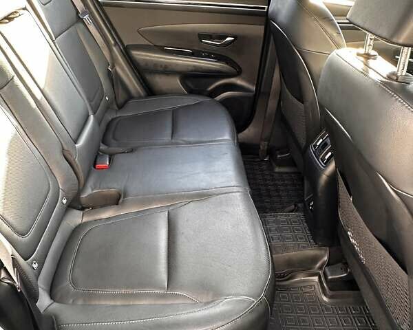 Серый Хендай Туксон, объемом двигателя 1.6 л и пробегом 65 тыс. км за 33500 $, фото 7 на Automoto.ua